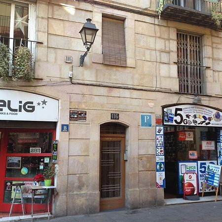 Pension Bertolin Barcelona Buitenkant foto