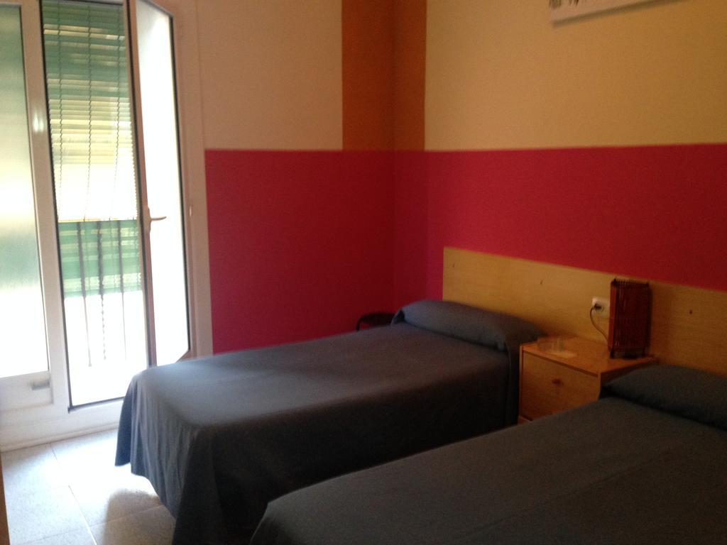 Pension Bertolin Barcelona Buitenkant foto