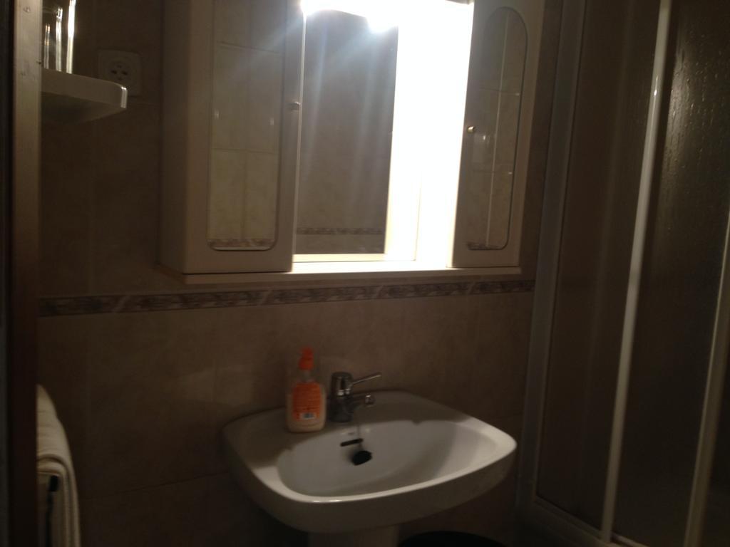 Pension Bertolin Barcelona Buitenkant foto