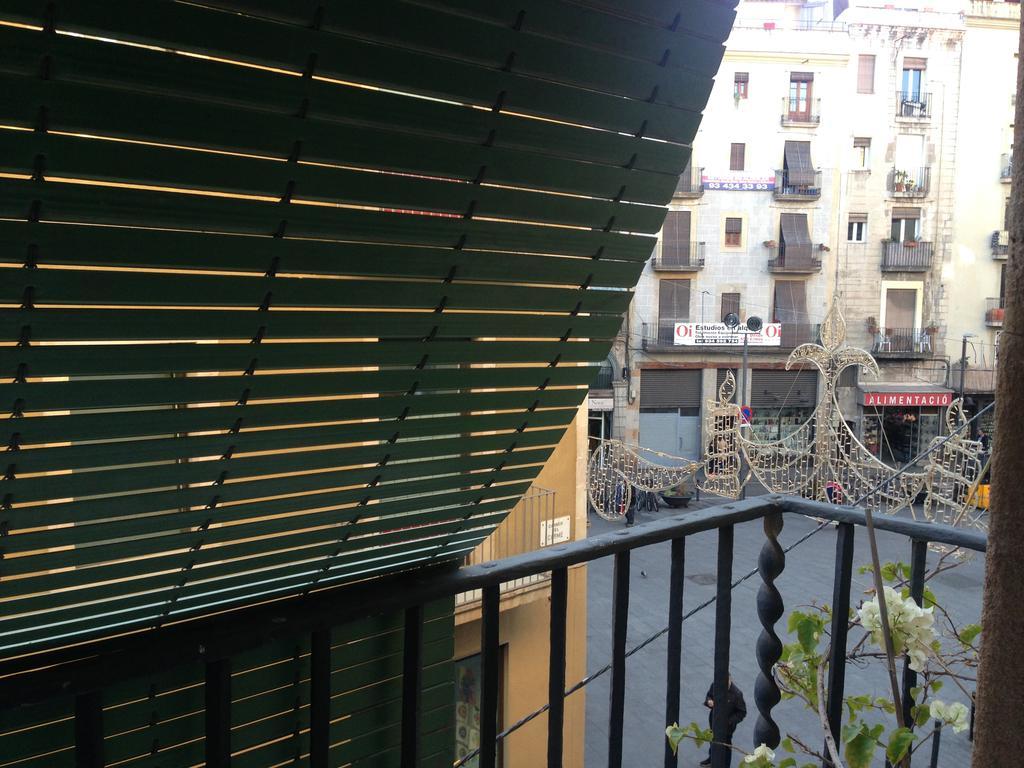 Pension Bertolin Barcelona Buitenkant foto