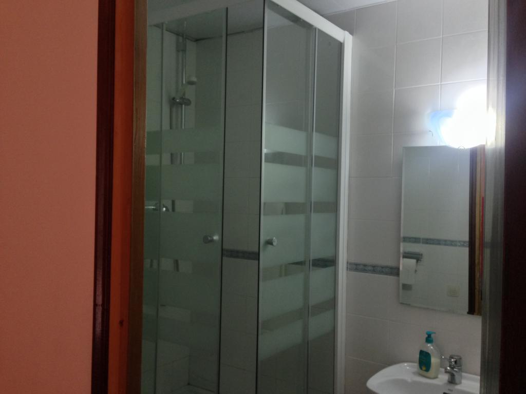 Pension Bertolin Barcelona Buitenkant foto