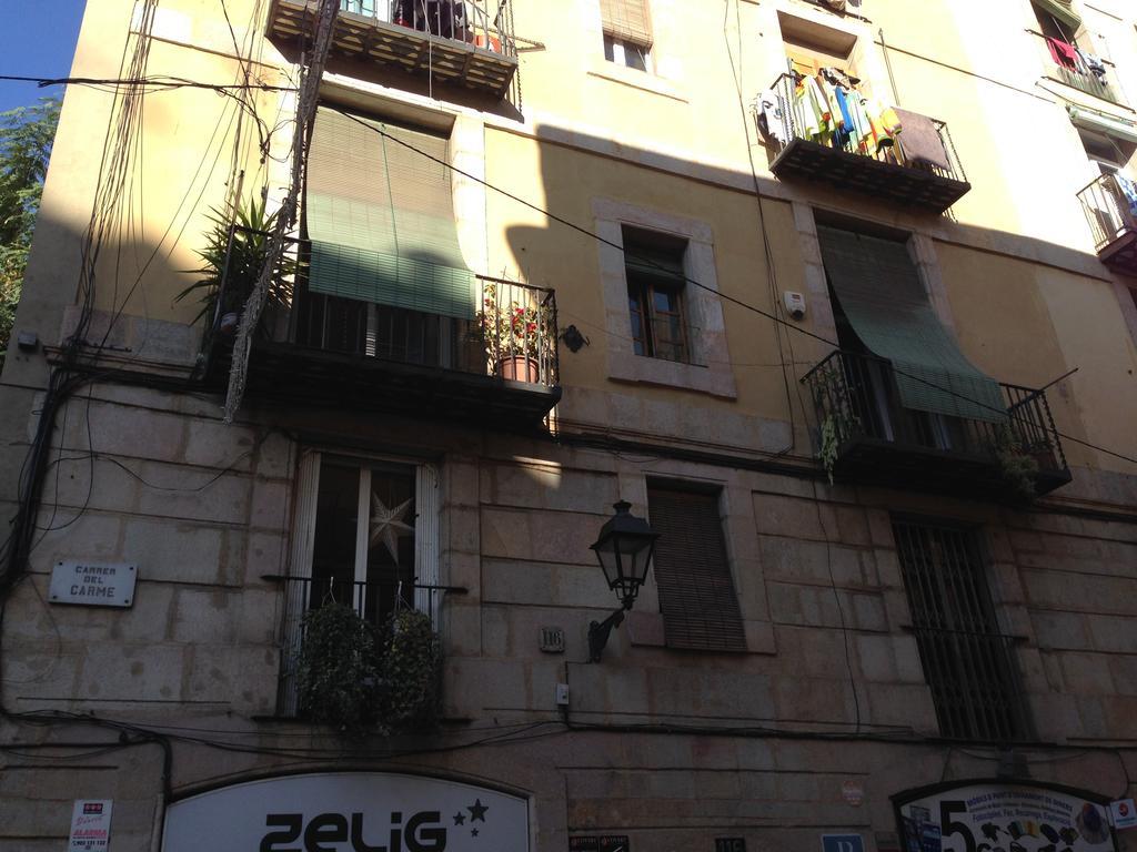 Pension Bertolin Barcelona Buitenkant foto